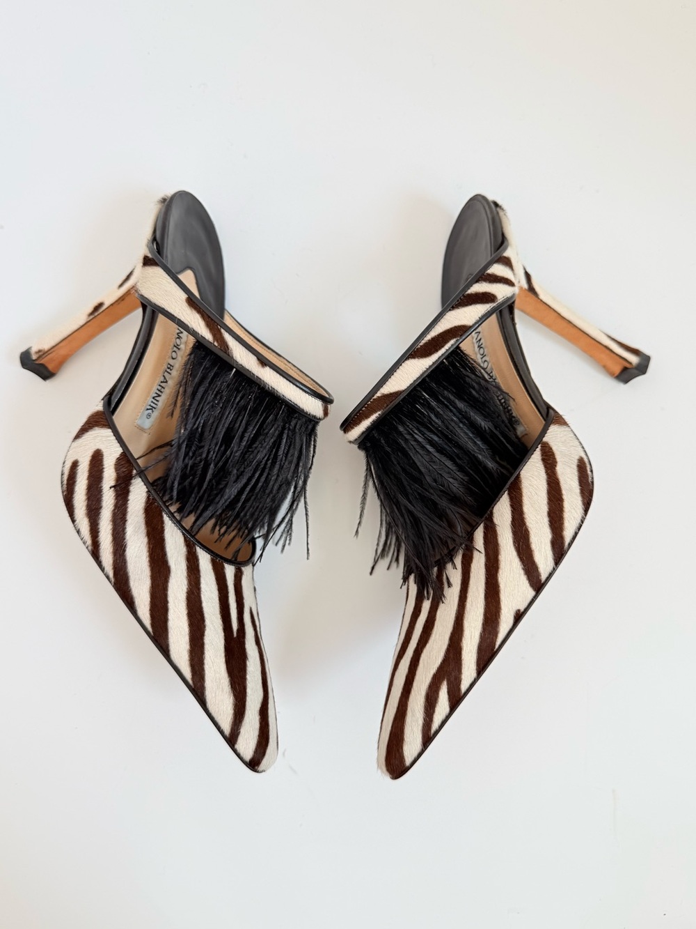 Manolo Blahnik Zebra Print Calf Hair Feather Fringe Pointed Toe Mule Heels EU 37 - Picture 3 of 11